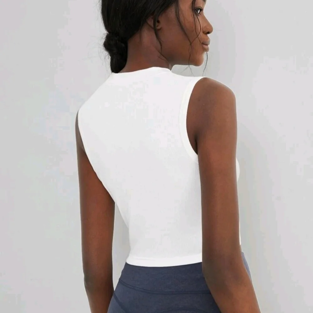 🔥Last One🔥 MOTF Crop Twist Top - Picture 2 of 8